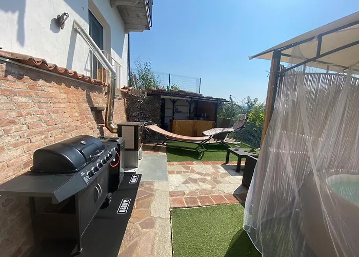 Il Balcone Di Napoleone Pensión 3*